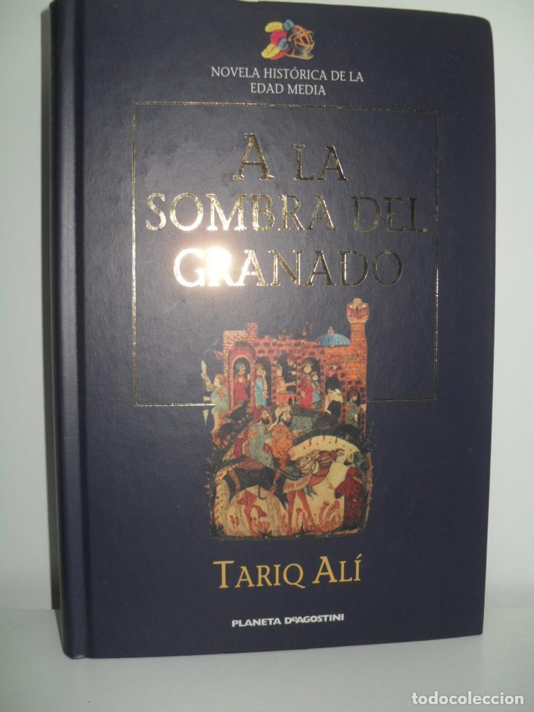 Libros: A LA SOMBRA DEL GRANADO - TARIQ ALI - Foto 1