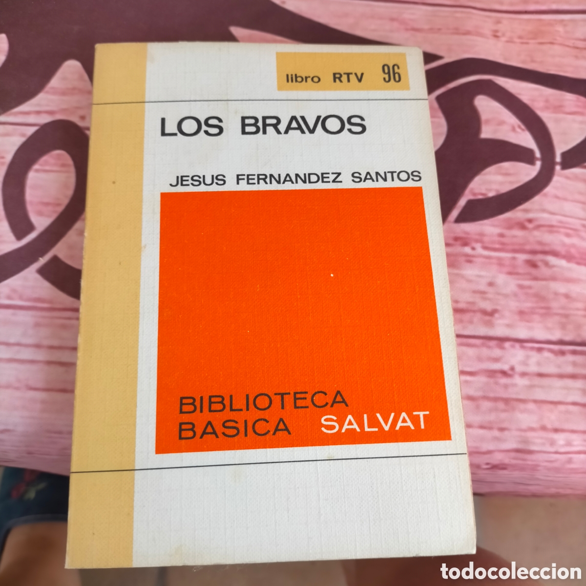 Libros: Libro Los Bravos RTV 96 - Foto 1