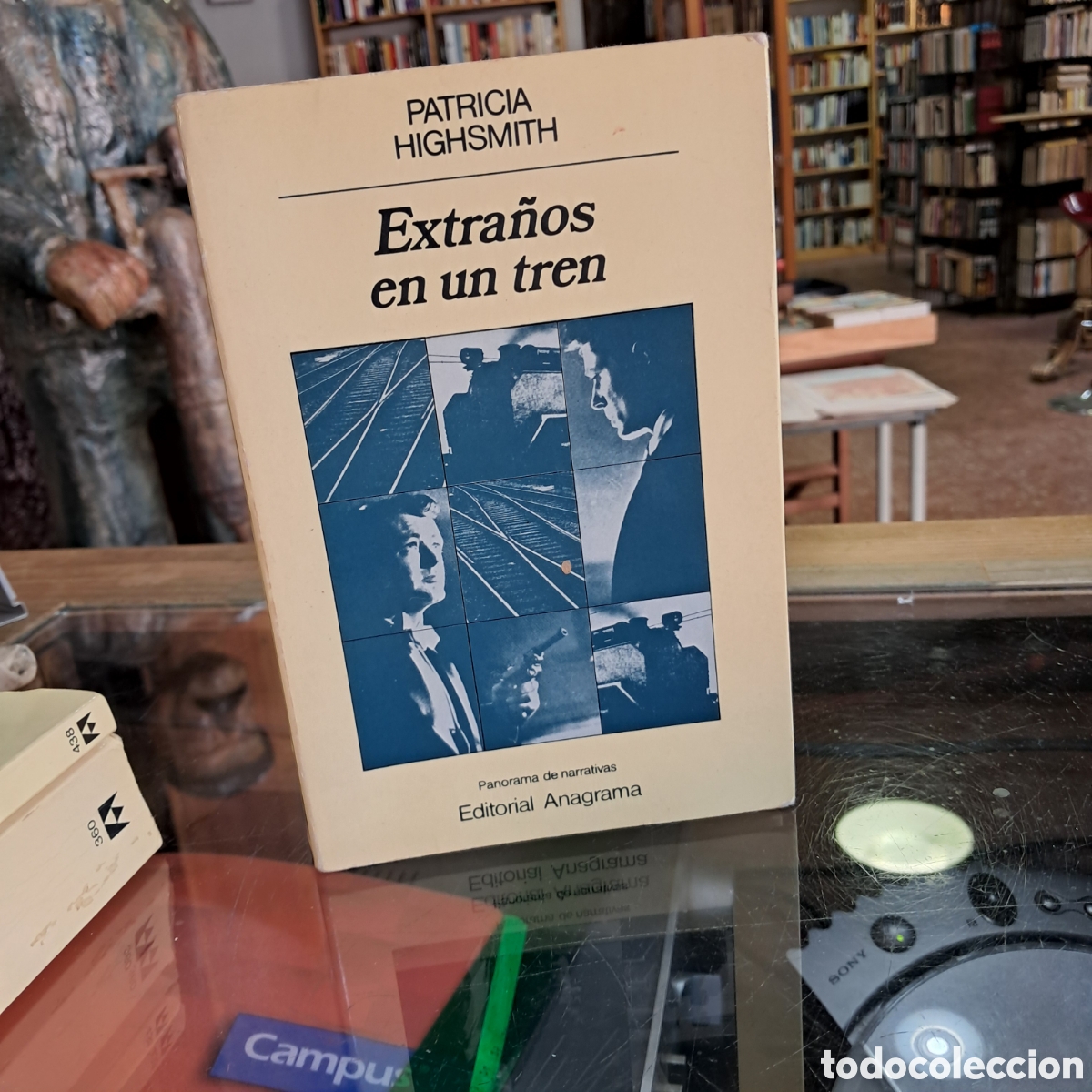 Libros: Patricia Highsmith, Extra&ntilde;os en un tren, Anagrama 27 - Foto 1