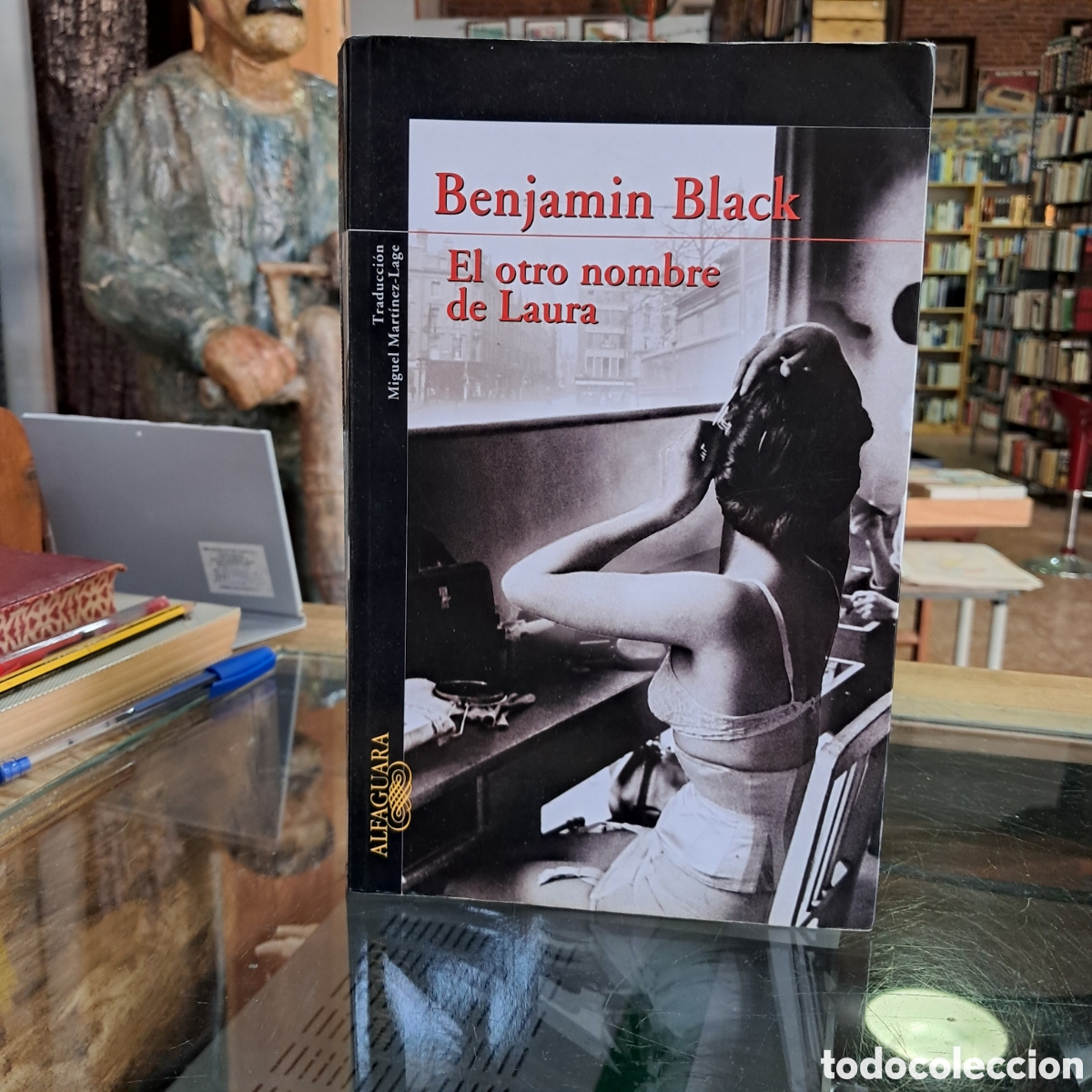 Libros: Benjamin Black, El otro nombre de Laura, Alfaguara - Foto 1
