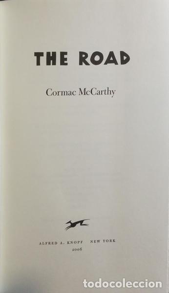 Libros: MCCARTHY. (Cormac) - THE ROAD. - Foto 2