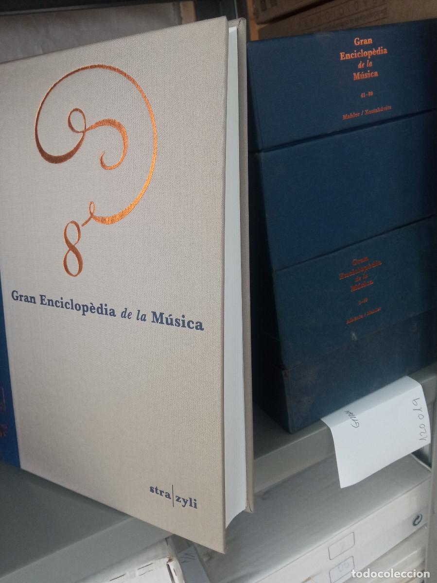 Libri di seconda mano: Jes&uacute;s Giralt i Radigales - Gran Enciclop&egrave;dia de la M&uacute;sica: 8 vols. + 80 CD's en capces de cartr&oacute;