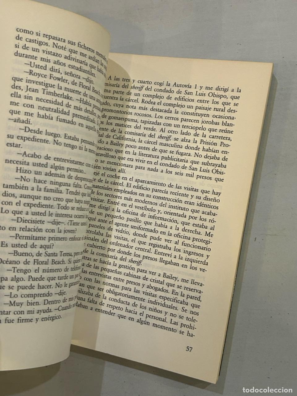 Libros: Sue Grafton - F de fugitivo - Foto 2