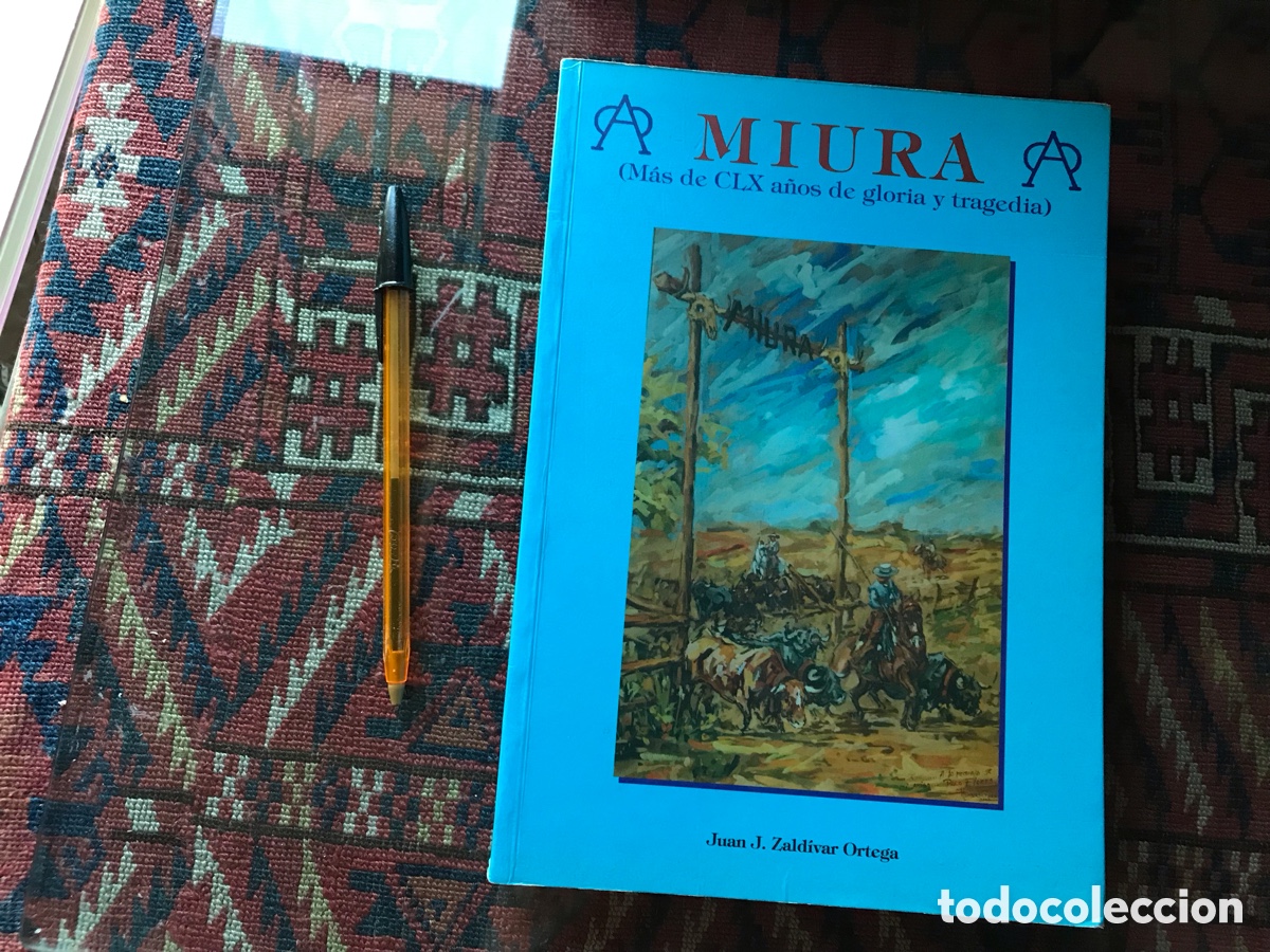 Libri di seconda mano: Miura. (M&aacute;s de CLX a&ntilde;os de gloria y tragedia). Juan J. Zald&iacute;var Ortega