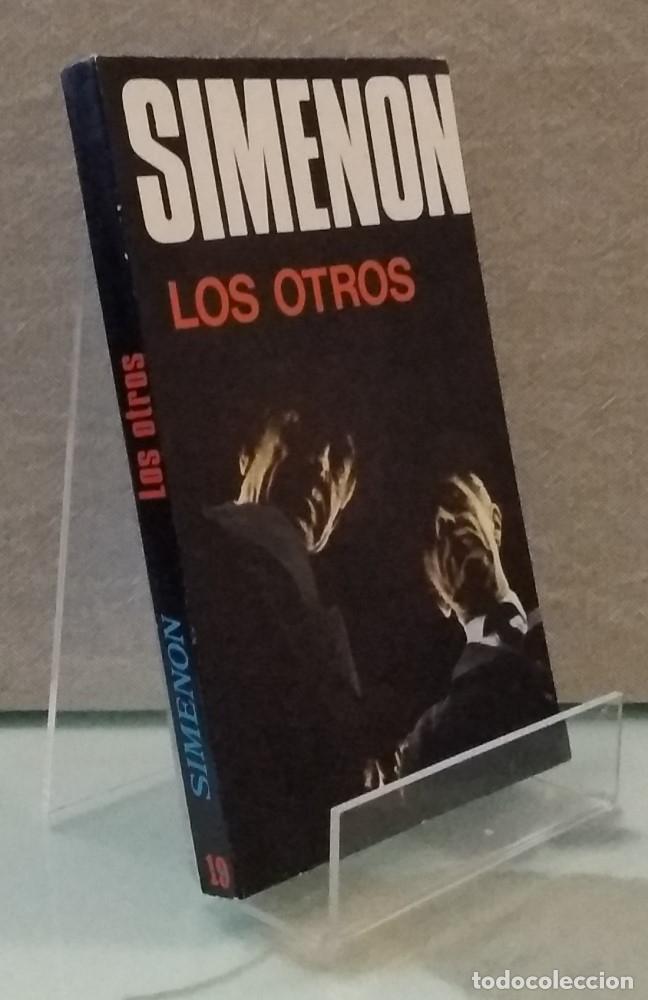 Libros: Los otros - Georges Simenon - Foto 1
