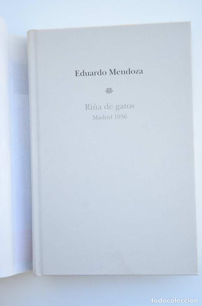 Libros: Ri&ntilde;a de gatos, Madrid 1936 - MENDOZA, Eduardo - Foto 2