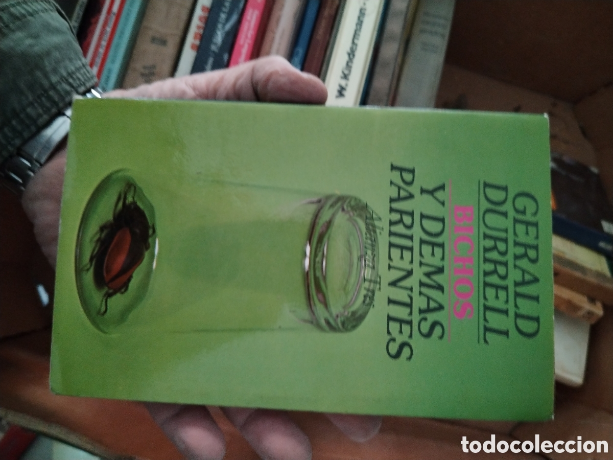 Libros: Bichos y dem&aacute;s parientes&rdquo; de Gerald Durrell. - Foto 1
