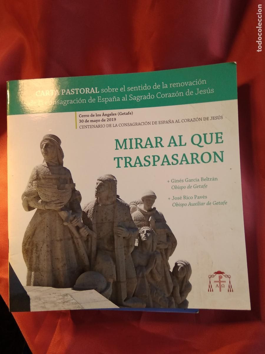 Libri di seconda mano: Mira al que traspasaron. Gin&eacute;s Garc&iacute;a Beltr&aacute;n y Jos&eacute; Rico Pav&eacute;s L.9601-2025