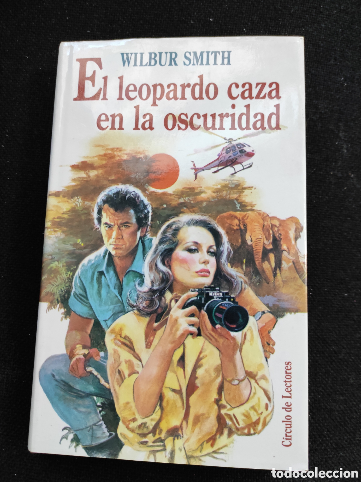 Libros: El leopardo caza en la oscuridad - Foto 1