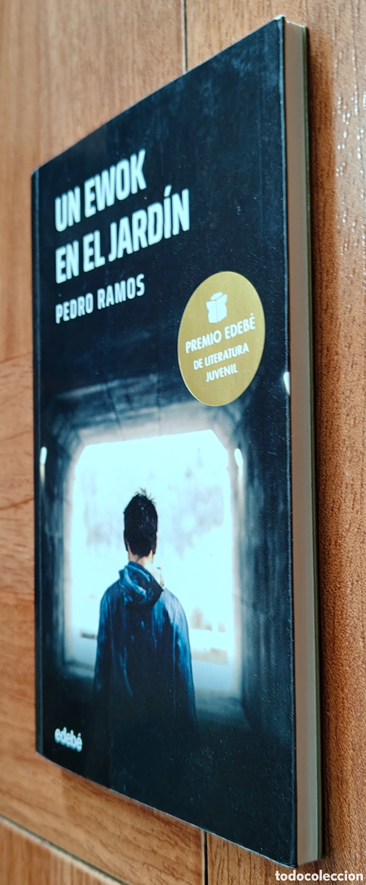Libros: Un Ewok en el Jard&iacute;n - Pedro Ramos - Foto 2