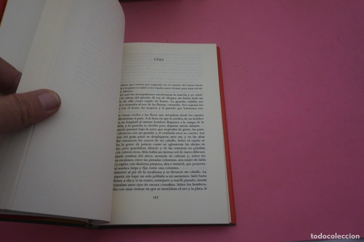 Libros: S-A/ EL REY DEBE MORIR - MARY RENAULT / EDITORIAL EDHASA - Foto 4