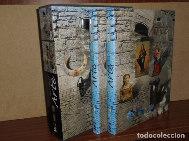 Libros: VITORIA GASTEIZ EN EL ARTE 1 y 2 (Dos tomos con estuche) - VV. AA.