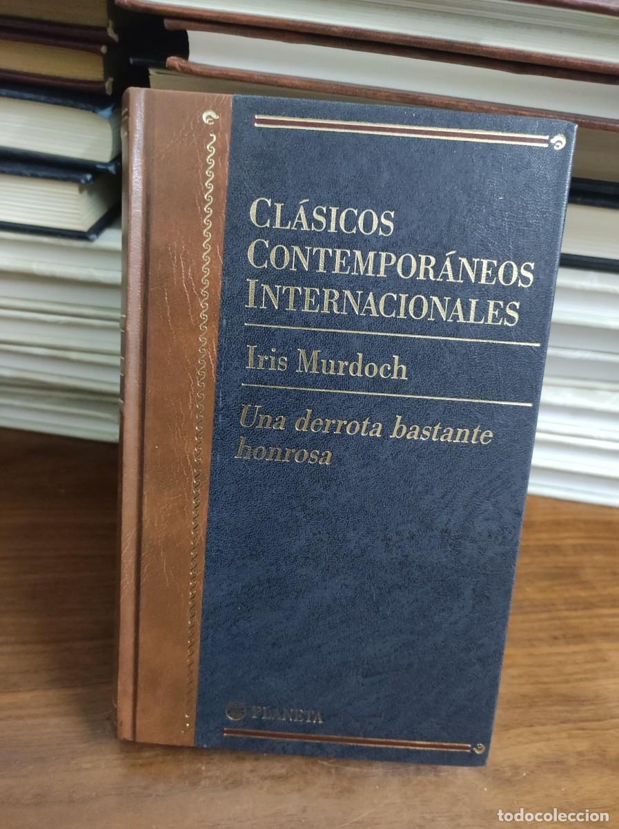 Libros: UNA DERROTA BASTANTE HONROSA IRIS MURDOCH - Foto 1