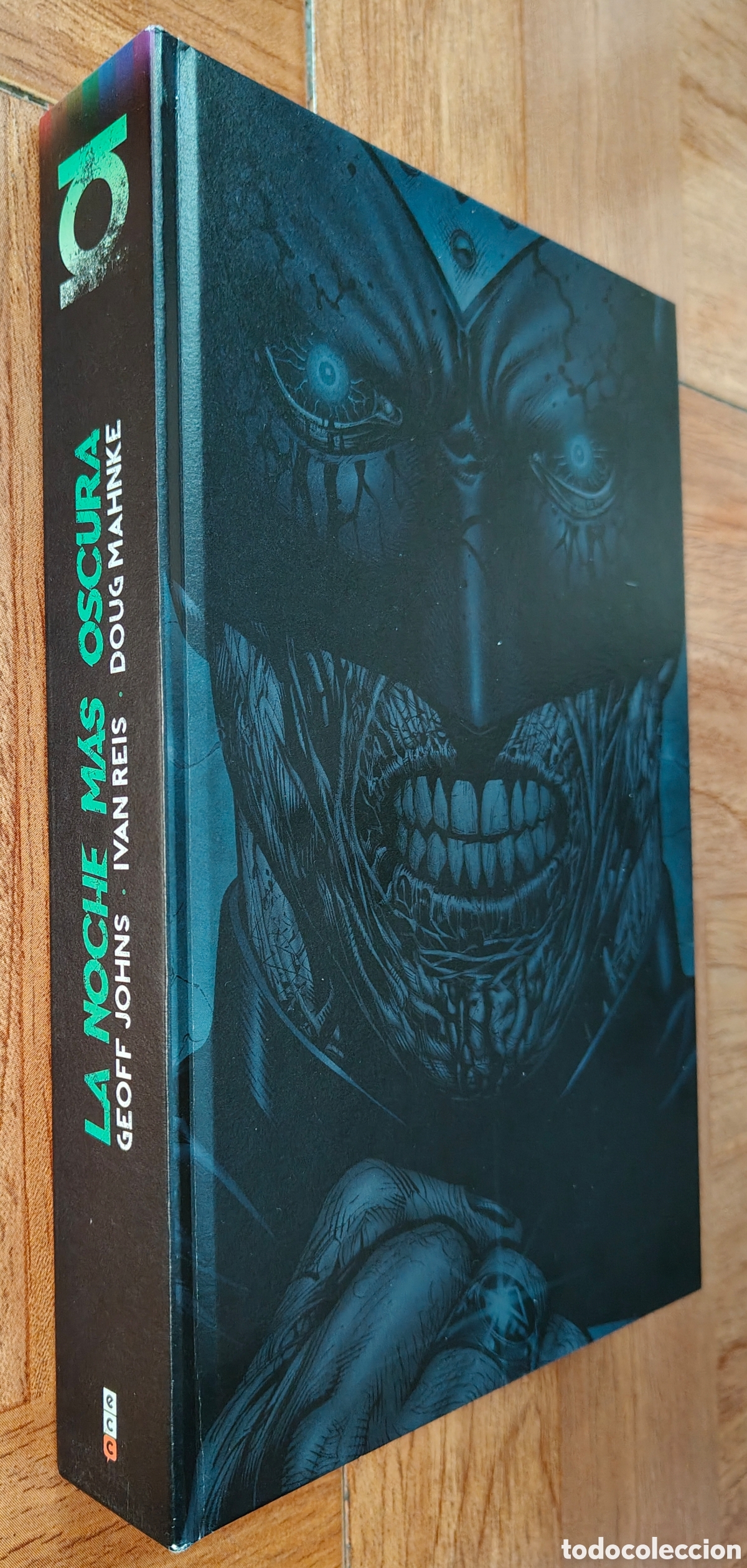 Libros: La Noche m&aacute;s Oscura � Edici&oacute;n Deluxe � ECC - Geoff Johns - Foto 5