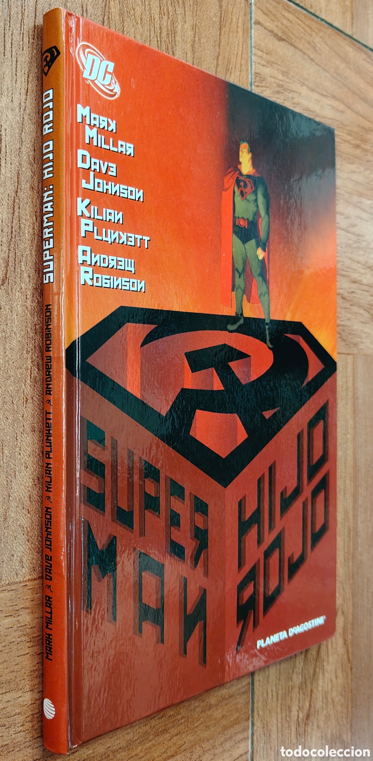 Libros: Superman: Hijo Rojo � Planeta DeAgostini - Mark Millar - Foto 1