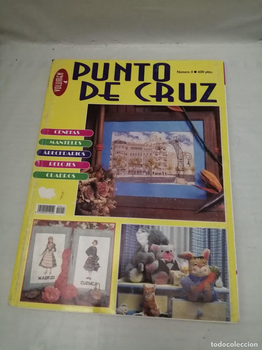 B&uuml;cher: PUNTO DE CRUZ: Cenefas. Manteles. Abecedarios. Relojes. Cuadros, VOLUMEN 4 con TRES REVISTAS