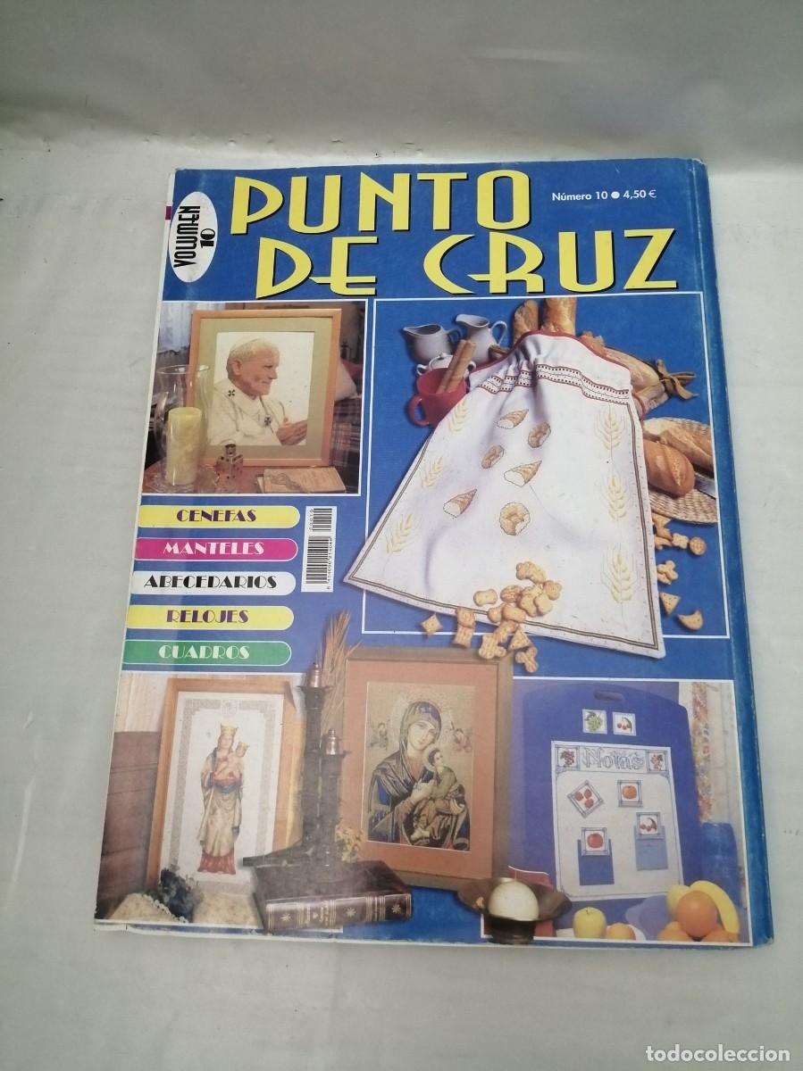 B&uuml;cher: PUNTO DE CRUZ: Cenefas. Manteles. Abecedarios. Relojes. Cuadros, VOLUMEN 10 con TRES REVISTAS