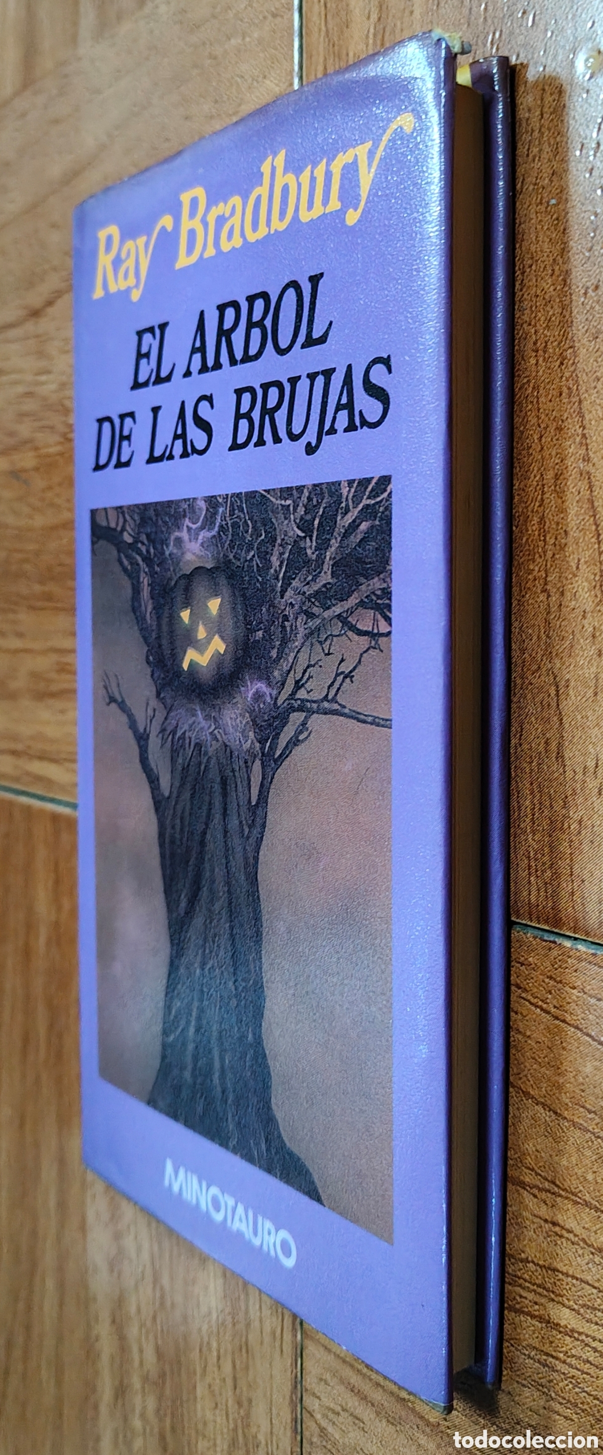 Libros: El &Aacute;rbol de las Brujas � Minotauro - Ray Bradbury - Foto 2