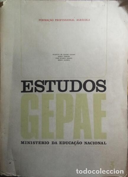 Libri di seconda mano: CASTRO CALDAS. (Eug&eacute;nio de) e outros. - RELAT&Oacute;RIO DO GRUPO DE TRABALHO PARA O ESTUDO DA FORMA&Ccedil;&Atilde;O PRO