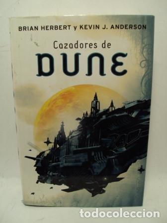 Libros: CAZADORES DE DUNE - Brian Herbert, Kevin J. Anderson - Foto 1