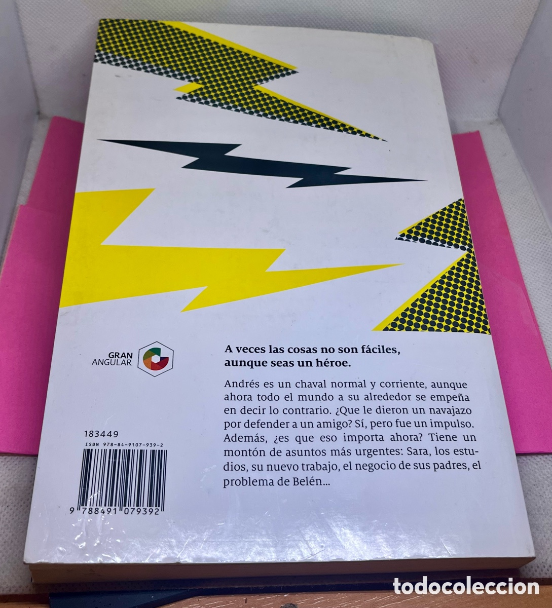 Libros: Libro &ldquo; H&eacute;roe a mi pesar &ldquo; como nuevo - Foto 3
