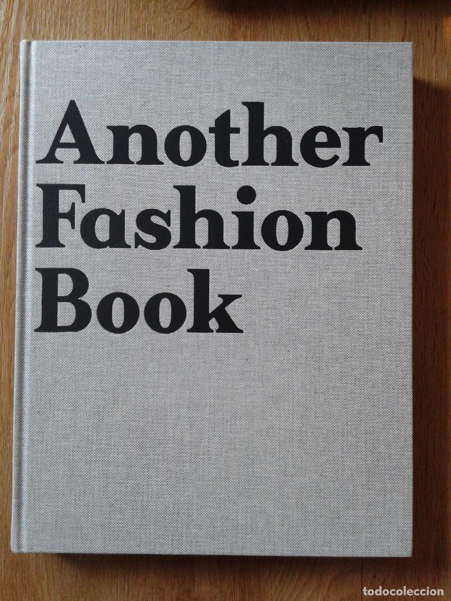 Livres: VV.AA. - ANOTHER FASHION BOOK