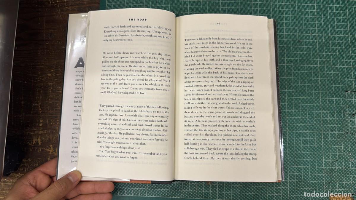 Libros: MCCARTHY. (Cormac) - THE ROAD. - Foto 5