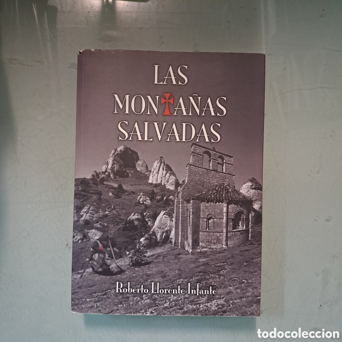 Libri di seconda mano: Roberto Llorente Infante, Las monta&ntilde;as salvadas ,Monta&ntilde;as de papel