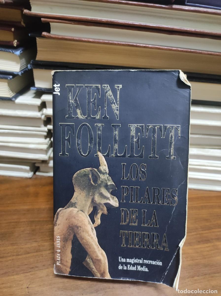 Libros: KEN FOLLET LOS PILARES DE LA TIERRA - Foto 1