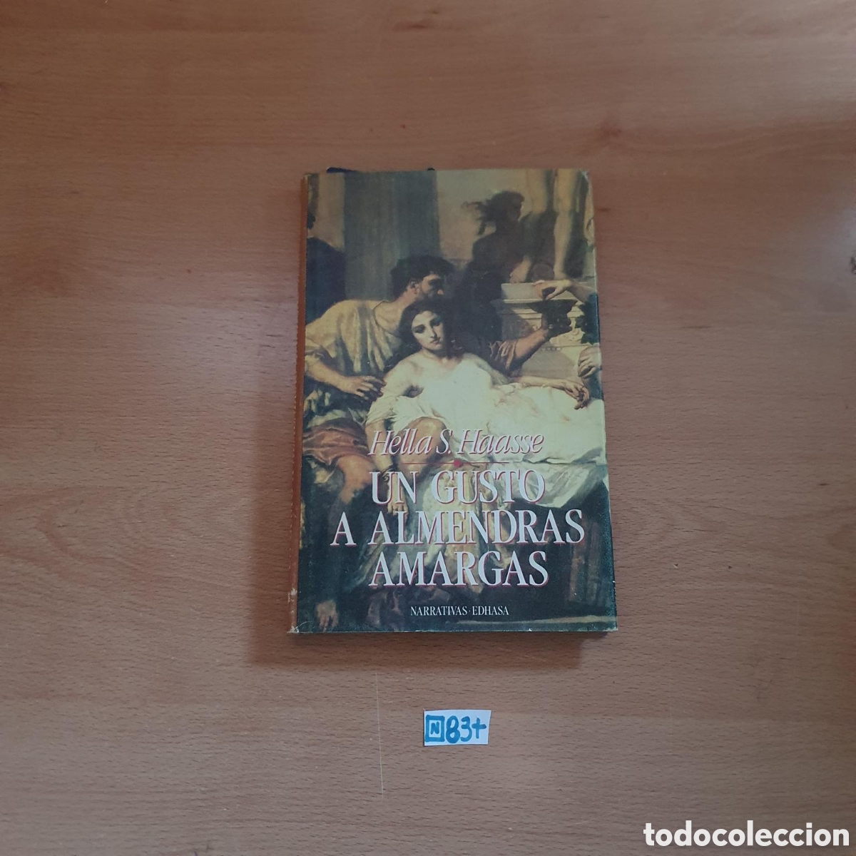 Libros: Un gusto a almendras amargas - Foto 1
