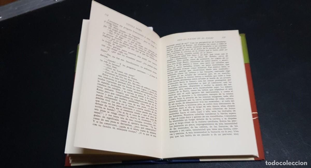 Libros: DIOS HA NACIDO EN EL EXILIO  -  HORIA, Vintila - Foto 3