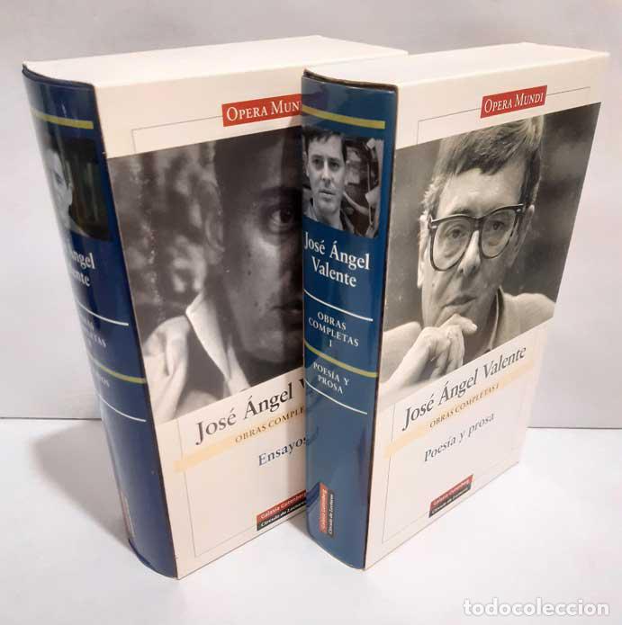 Libri di seconda mano: OBRAS COMPLETAS: POES&Iacute;A Y PROSA + ENSAYOS (2 TOMOS. Galaxia OPERA MUNDI. 2008) - VALENTE, JOS&Eacute; &Aacute;NGEL