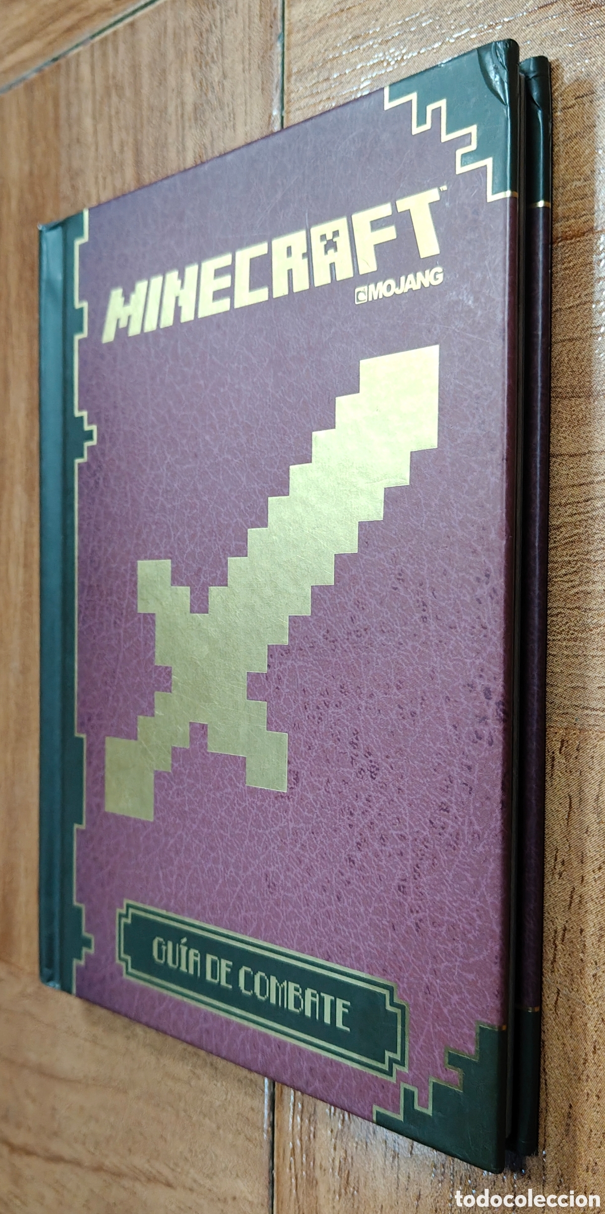 Libros: Minecraft: Gu&iacute;a de Combate � Mojang - VV. AA. - Foto 2
