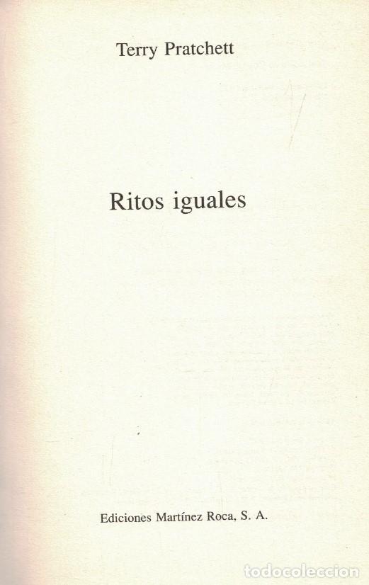 Libros: RITOS IGUALES. - Pratchett. Terry, - Foto 1