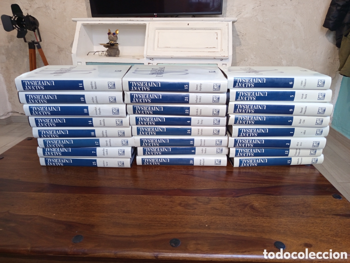 Libros: Salvat universal 24 tomos - Foto 1
