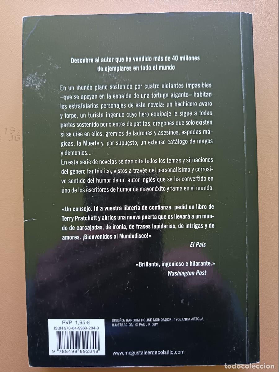 Libros: EL COLOR DE LA MAGIA- TERRY PRATCHETT - Foto 2
