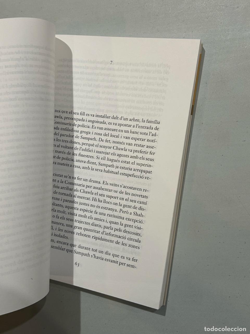 Libros: Kiran Desai - Enrenou al guaiaber - Foto 2