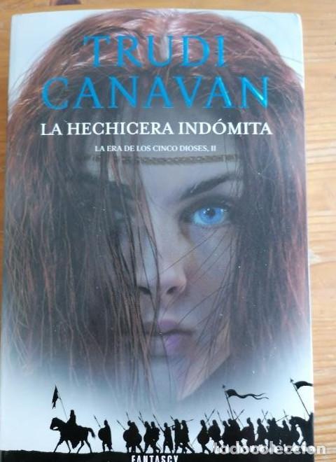 Libros: La Hechicera Ind&oacute;mita (La Era de los Cinco Dioses) - Carlos Abreu Fetter