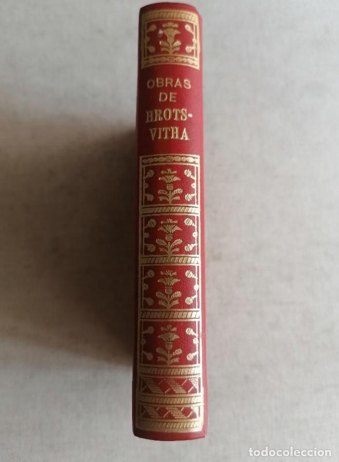 Livres: Obras dram&aacute;ticas de Hrotsvitha. Traducci&oacute;n de Juli&aacute;n Pemart&iacute;n y Fidel Perrino. -