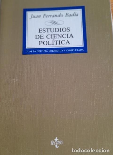 Libri di seconda mano: Estudios de ciencia politica - Juan Ferrando Badia