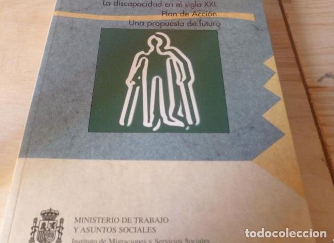 B&uuml;cher: LA DISCAPACIDAD EN EL SIGLO XXI MINISTERIO DE TRABAJO 1996 292pp -