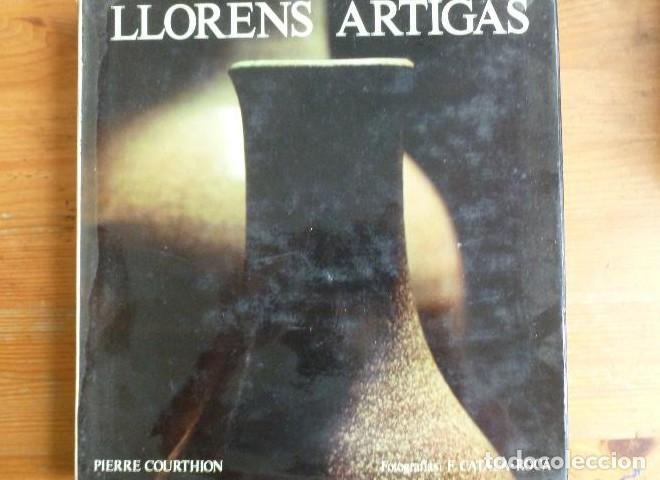 B&uuml;cher: LLORENS ARTIGAS. PIERRE COURTHION. FOTOG. CATALA-ROCA. POLIGRAFA. 1977 184pp -