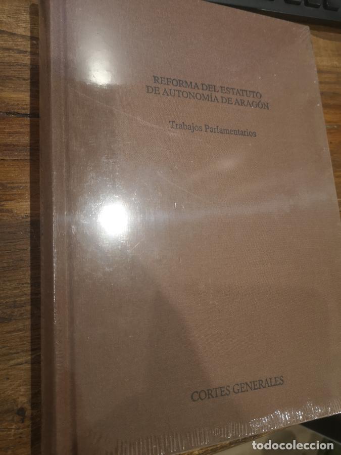 B&uuml;cher: Reforma del estatuto de autonom&iacute;a de Arag&oacute;n.Trabajos parlamentarios - Varios autores