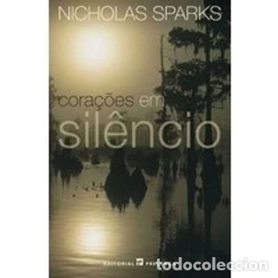 B&uuml;cher: Cora&ccedil;&otilde;es em sil&ecirc;ncio- 9789722326759