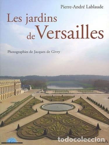 books: Les Jardins de Versailles- 9782866563592