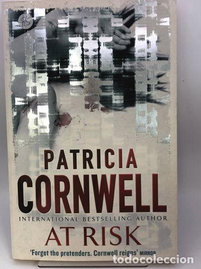 Libros: At Risk- 9780316732987 - Foto 1