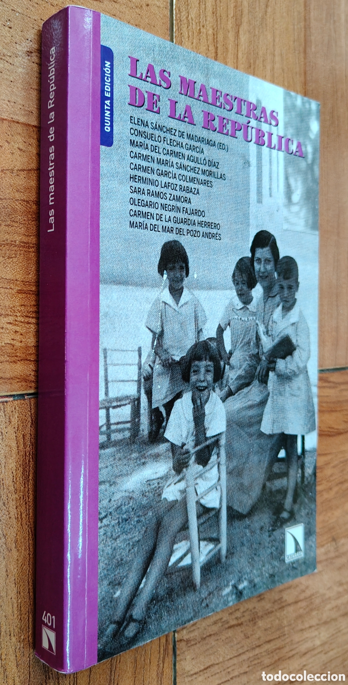 Libros: Las Maestras de la Rep&uacute;blica - VV. AA.