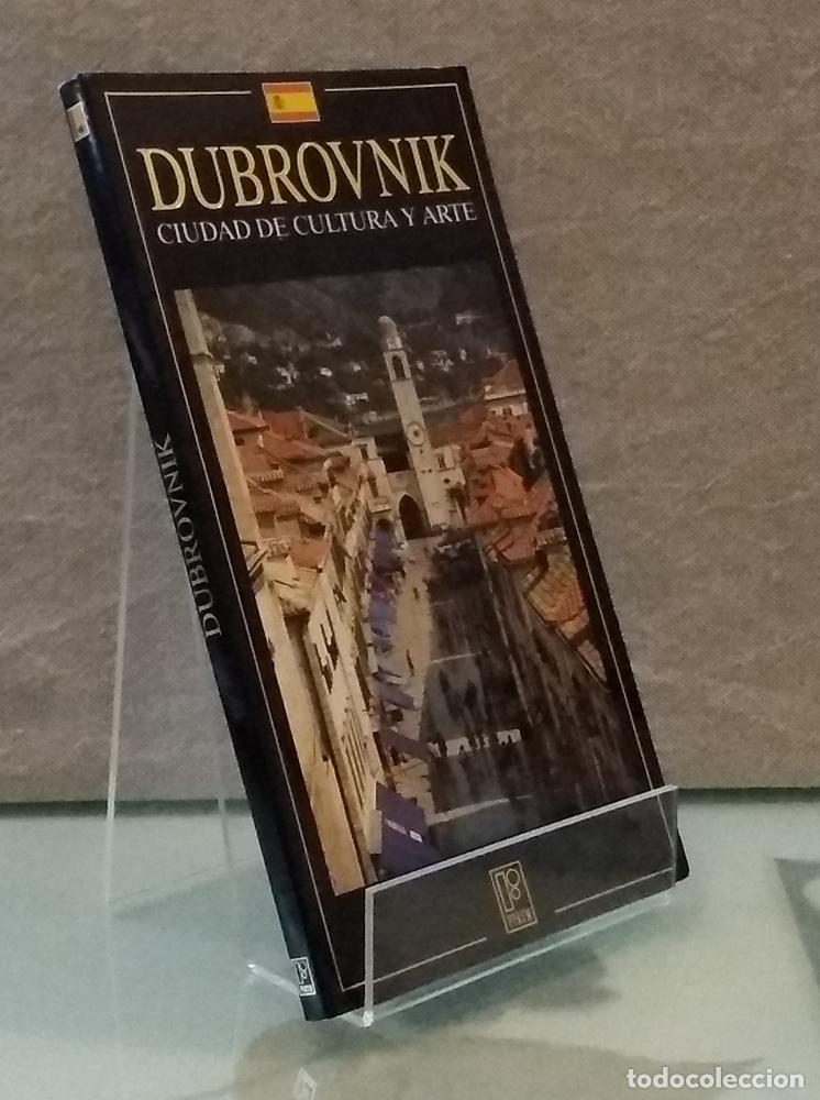 Libri di seconda mano: Dubrovnik, ciudad de cultura y arte - Antun Travirka