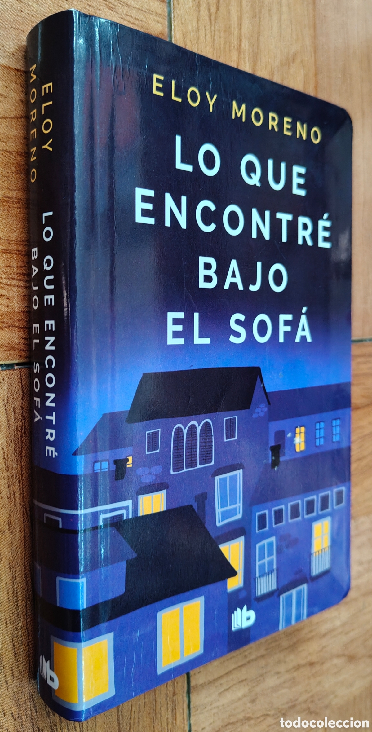 Libri di seconda mano: Lo que encontr&eacute; bajo el sof&aacute; - Eloy Moreno