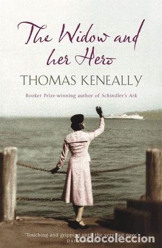 Libros: The Widow and her Hero- 9780340825280 - Foto 1
